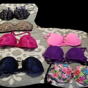 Victoria Secrets Bra lot $50 for all